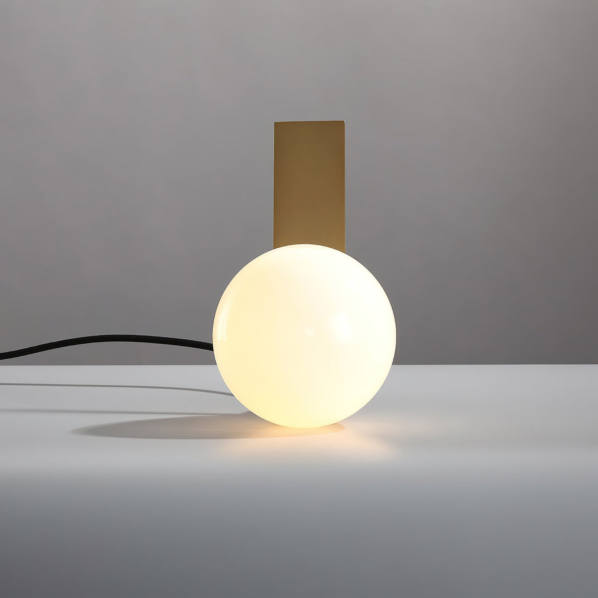 Table Lamp in Aley Design