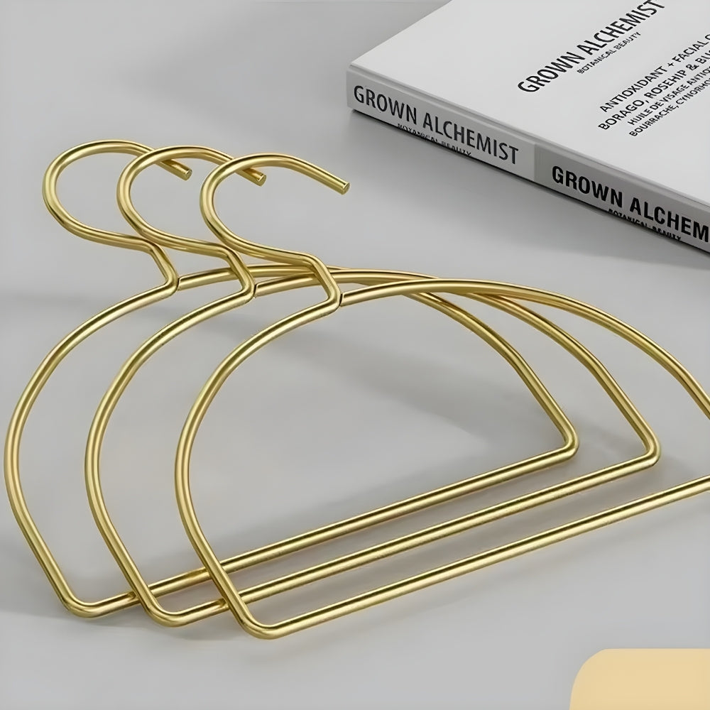 Elegant Curved Scarf Organizer