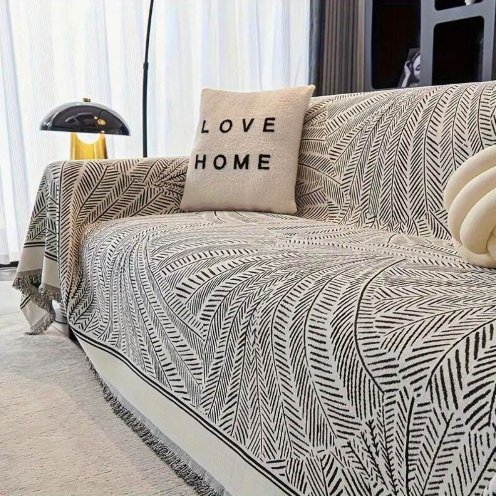 Chic Botanical Couch Protector for Year-Round Elegance – Black