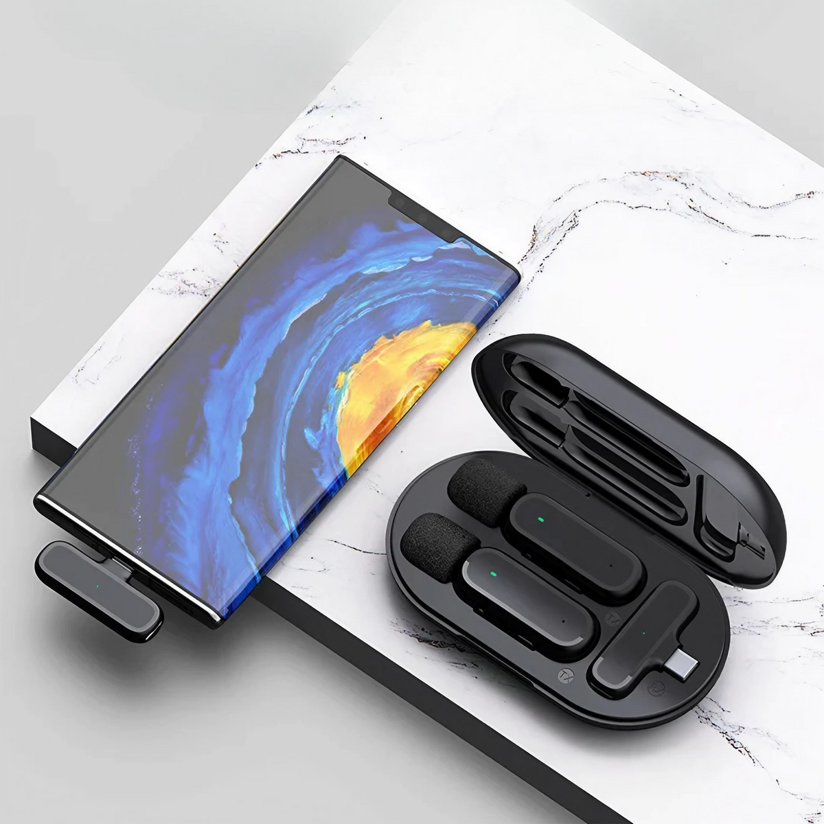 Dual-Function Wireless Microphone for Effortless Recording