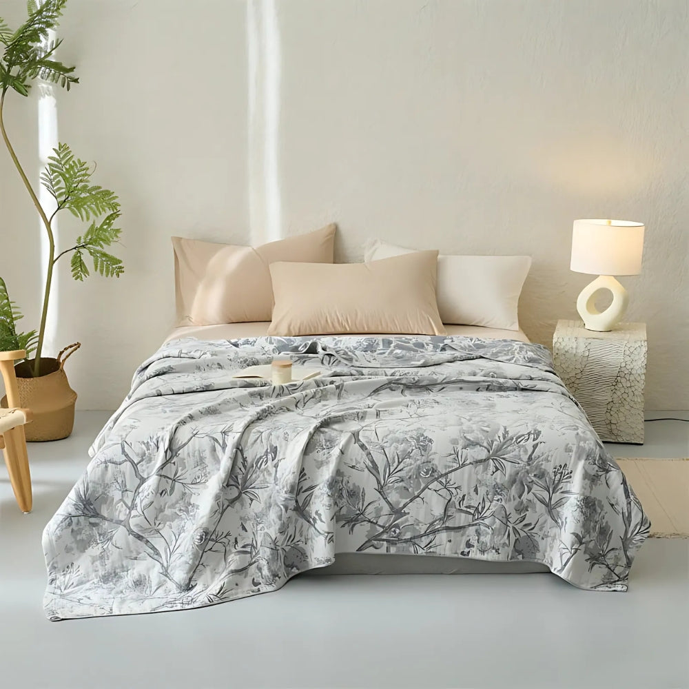 Chic Floral Cotton Blanket for Year-Round Comfort – Silver Twig
