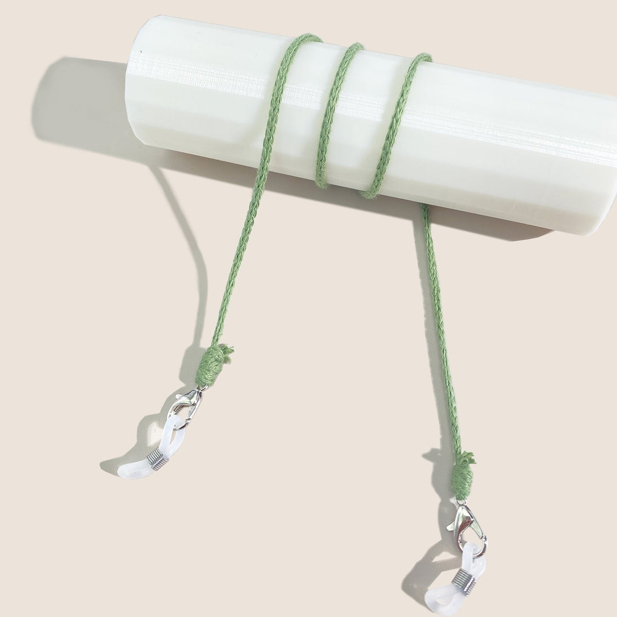 Flexible Eyewear Organizer with Adjustable Features – Light Green