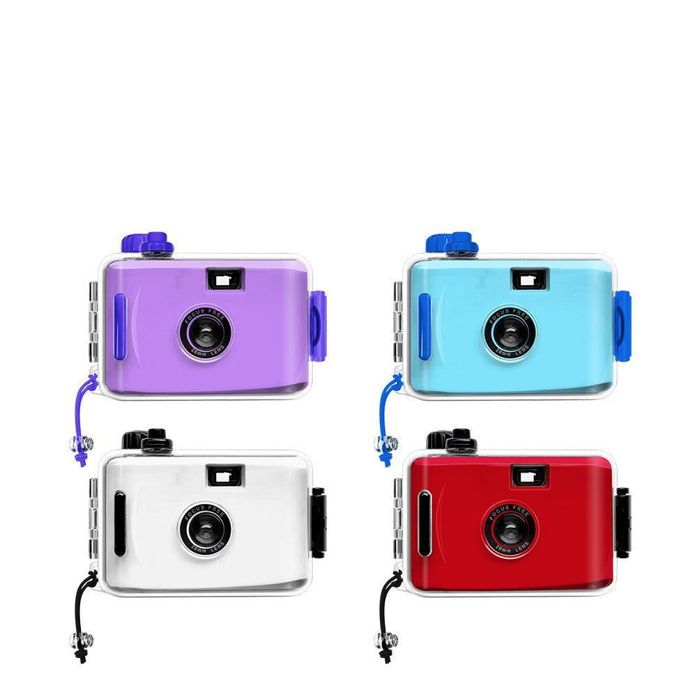 Focus-Free Camera with Adventure Theme – Astronaut