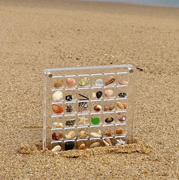 Elegant Display Case for Your Precious Collectibles