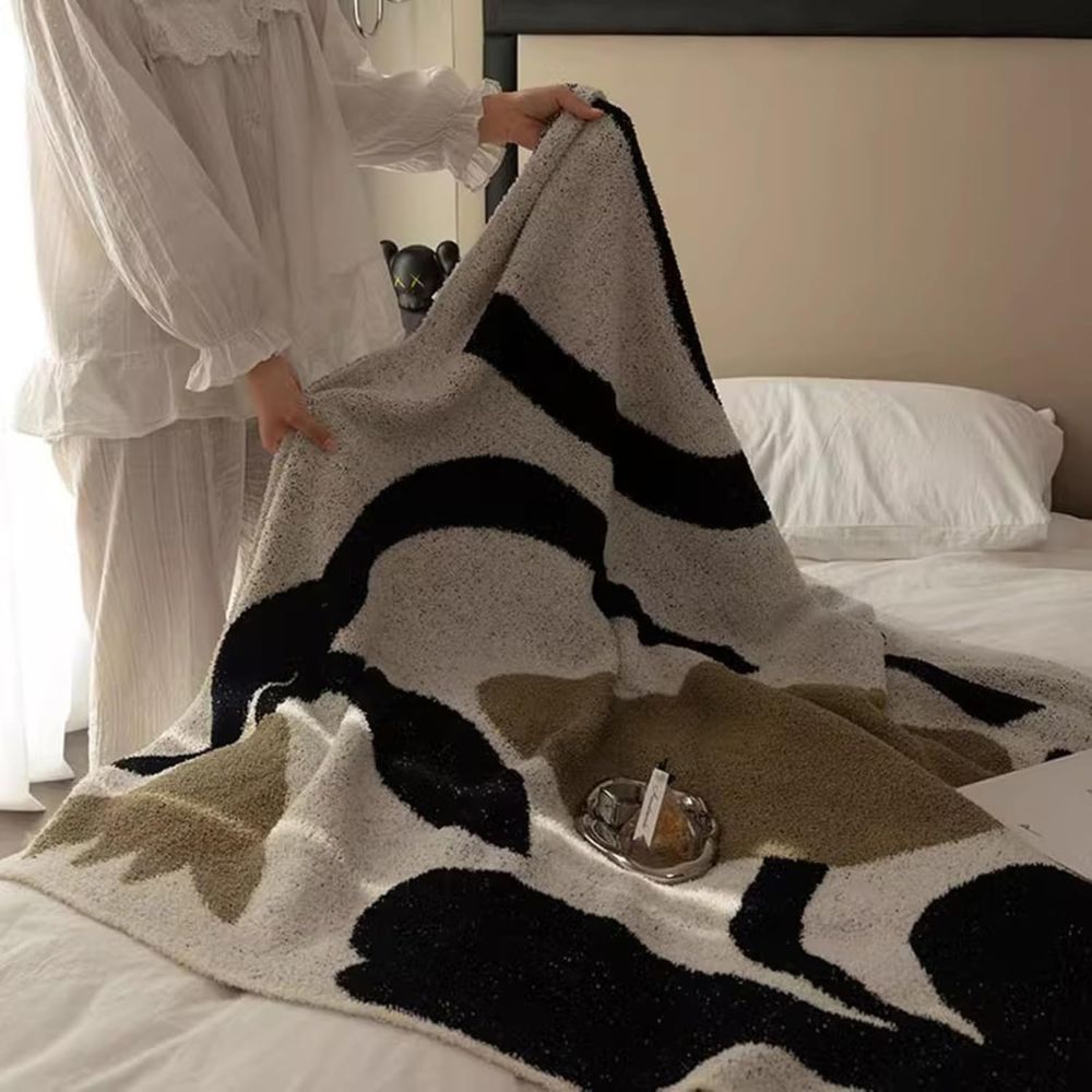 Luxe Haven Soft Throw Blanket