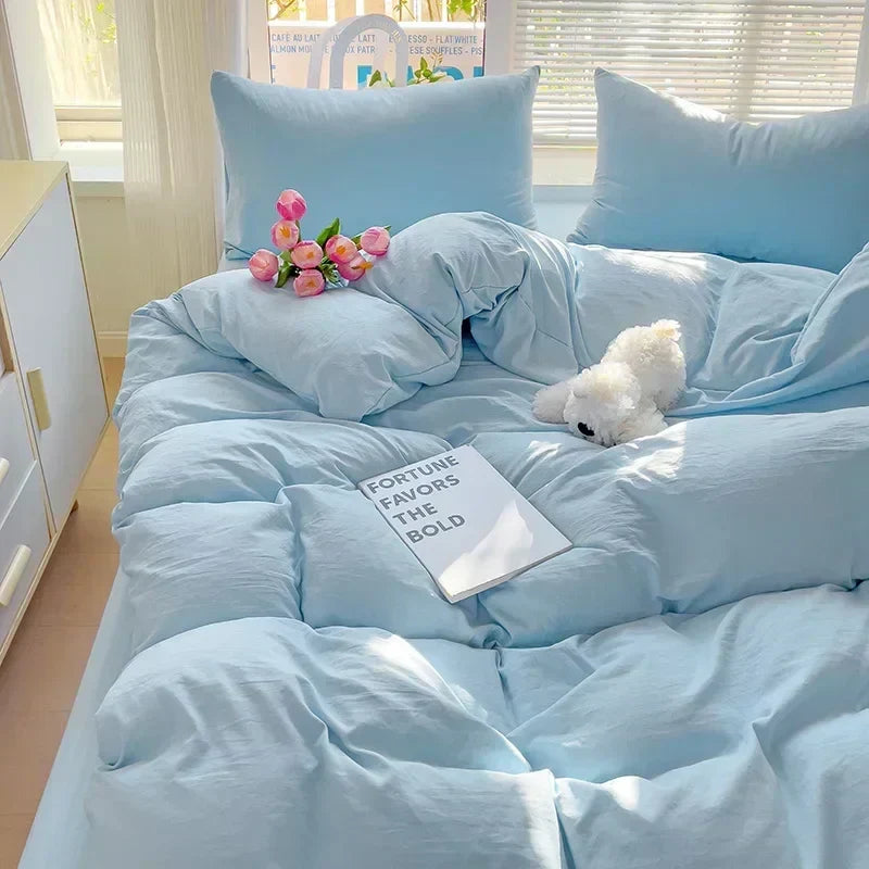 Luxury Lightweight Duvet for Warm Sleep – Breathable Comfort for Cold Nights – Blue