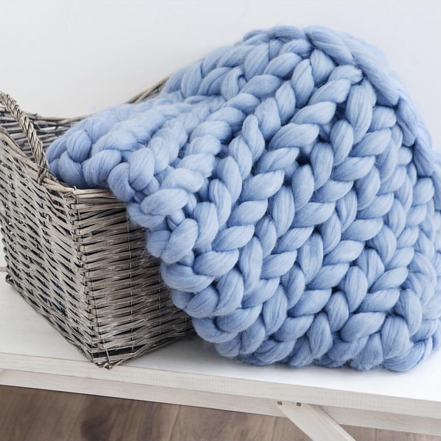 Cozy Thick Knit Throw Blanket – blue