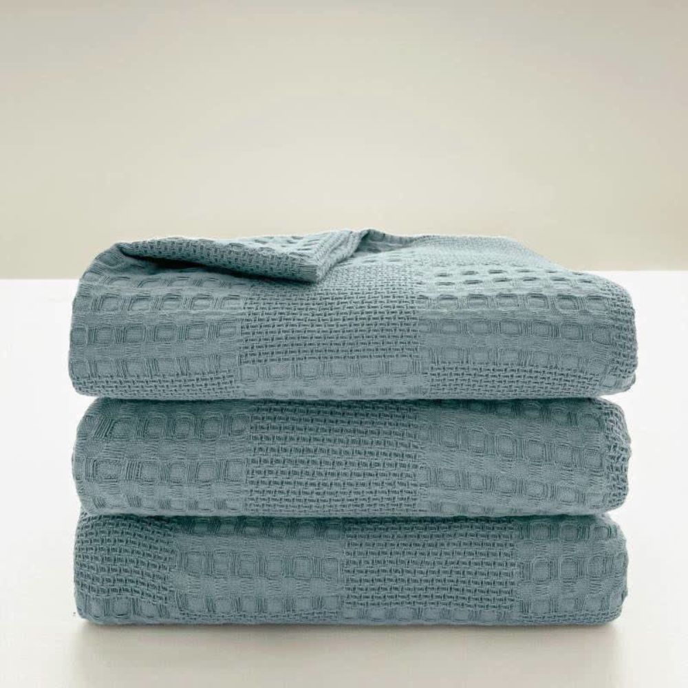 Waffle Blanket in 100% Organic Cotton – Elegant and Breathable Design