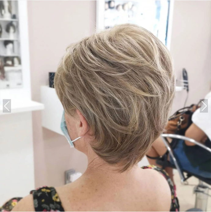 Transform Your Look with Easy Clip-In Hair Extensions