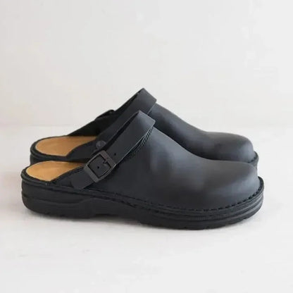 Comfortable and Stylish Clogs – Black is the color often associated with darkness and elegance.
