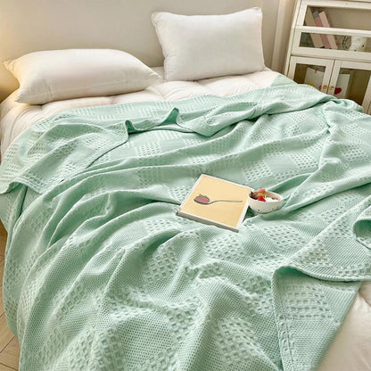 Waffle Blanket in 100% Organic Cotton – Elegant and Breathable Design