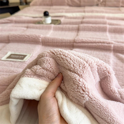 Reversible Velvet Comfort Blanket | Jacquard Coral Fleece Winter Throw