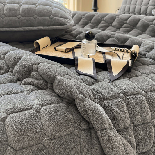 Soft and Elegant Bedspread with Modern Square Pattern