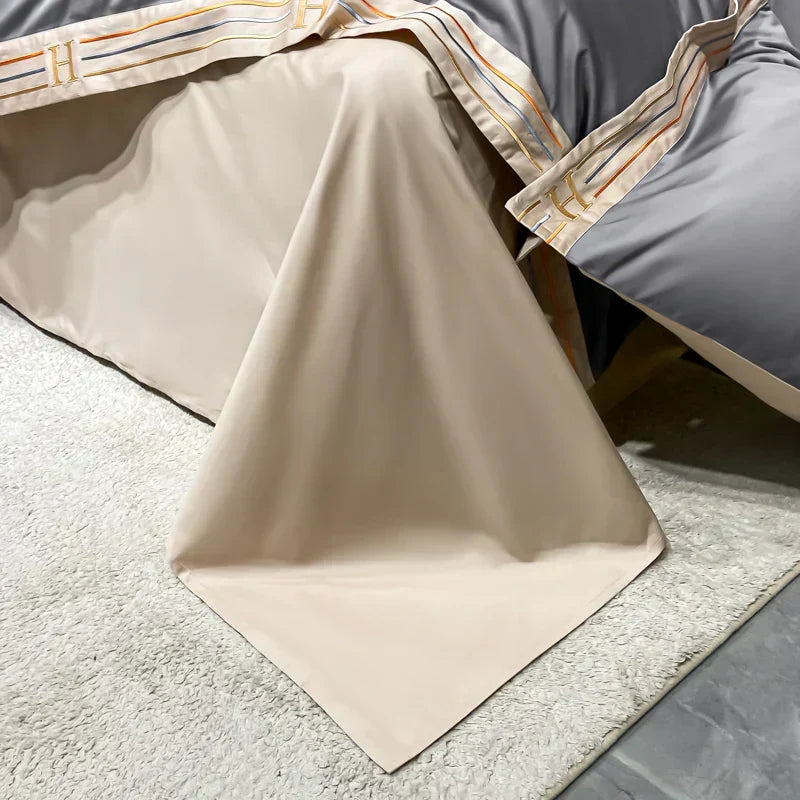 Satin-Cotton Bedding Set - Elegant Comfort for Your Bedroom