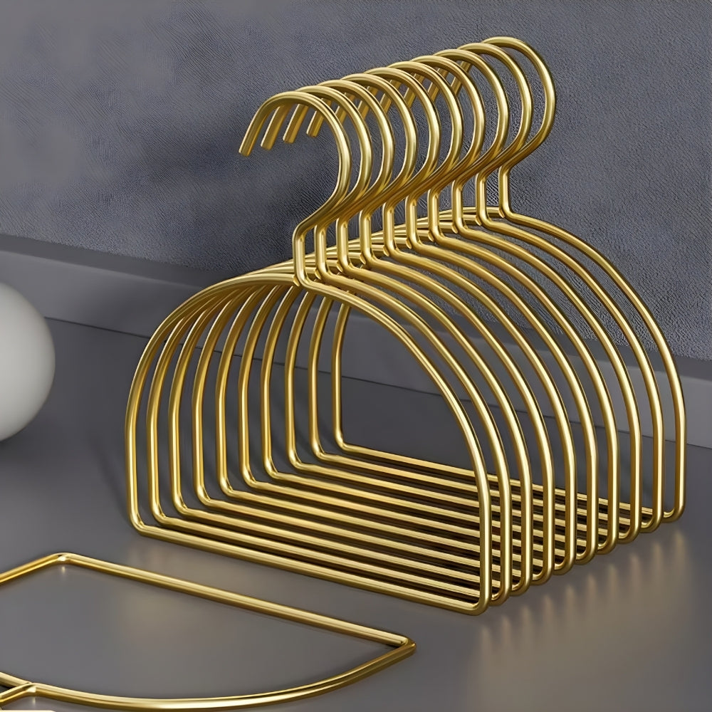 Elegant Curved Scarf Organizer