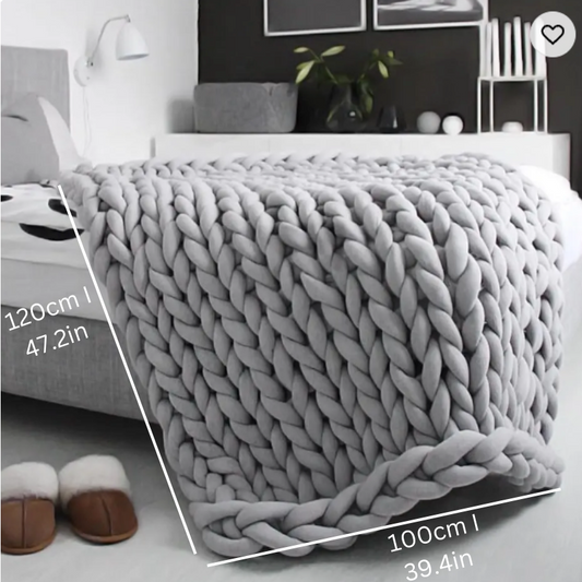 Quilted Organic Cotton Sleep Blanket for Relaxation and Stress Relief