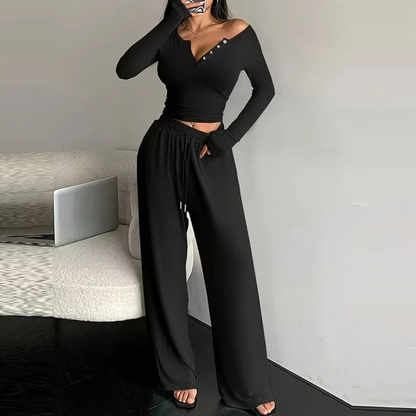 Cozy Loose-Fit Sweater and Wide-Leg Trousers – Black