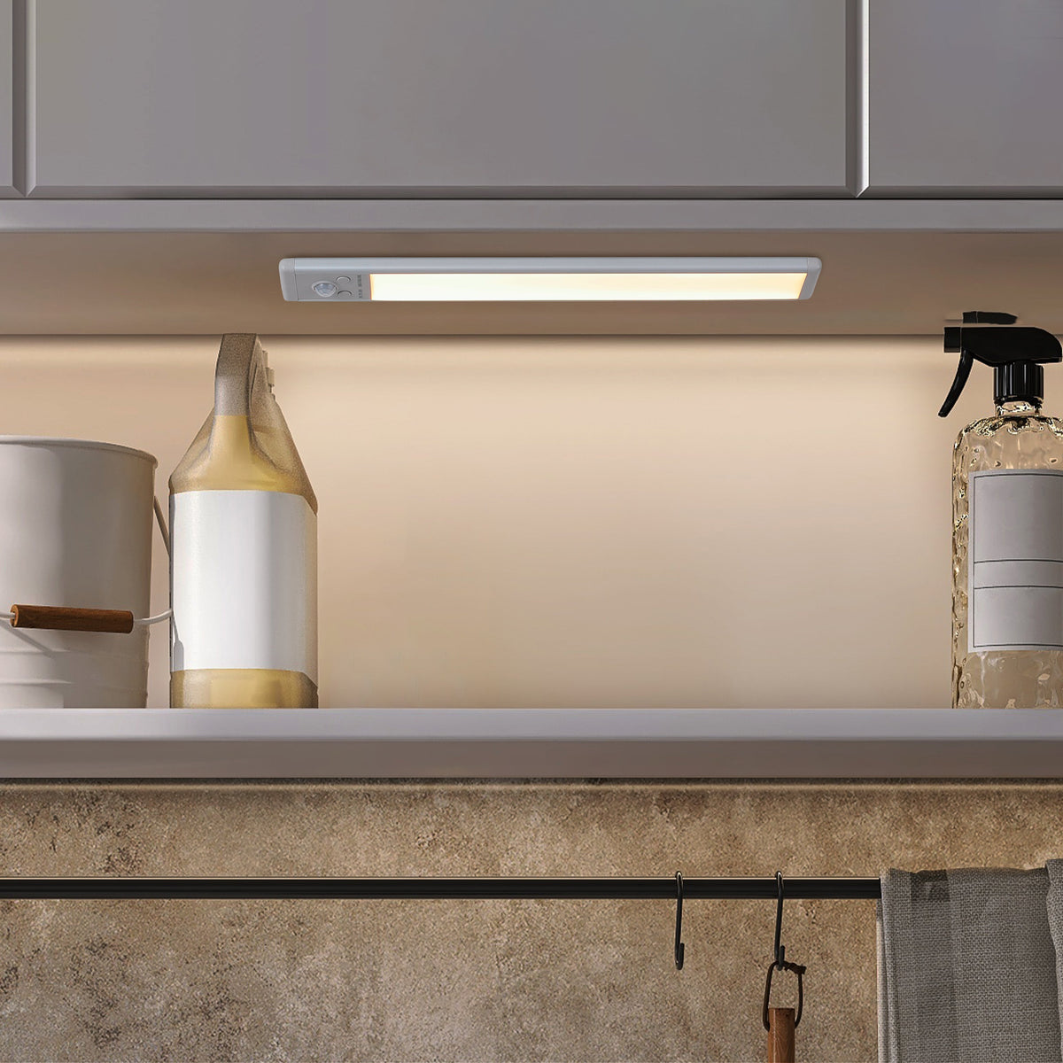 Wireless Closet Light with Sensor – EasyBeam