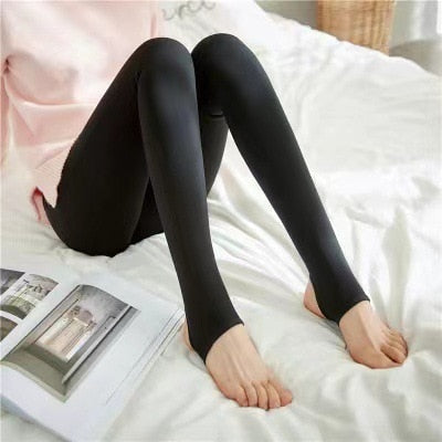 Cozy Fleece Panty | Ideal Winter Essential for Warmth and Comfort!