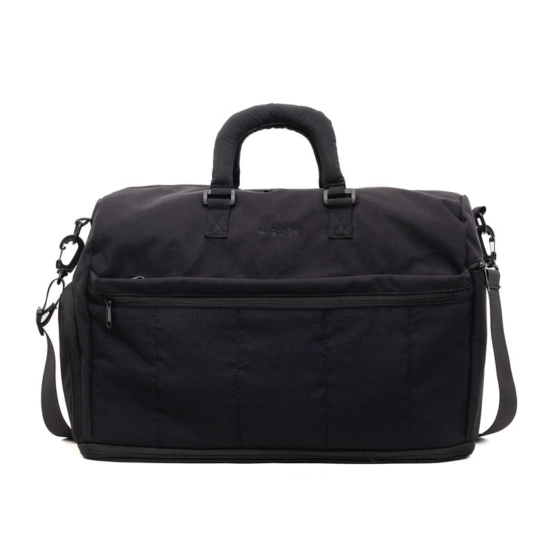 Versatile Weekender Bag with Adjustable Features – Black