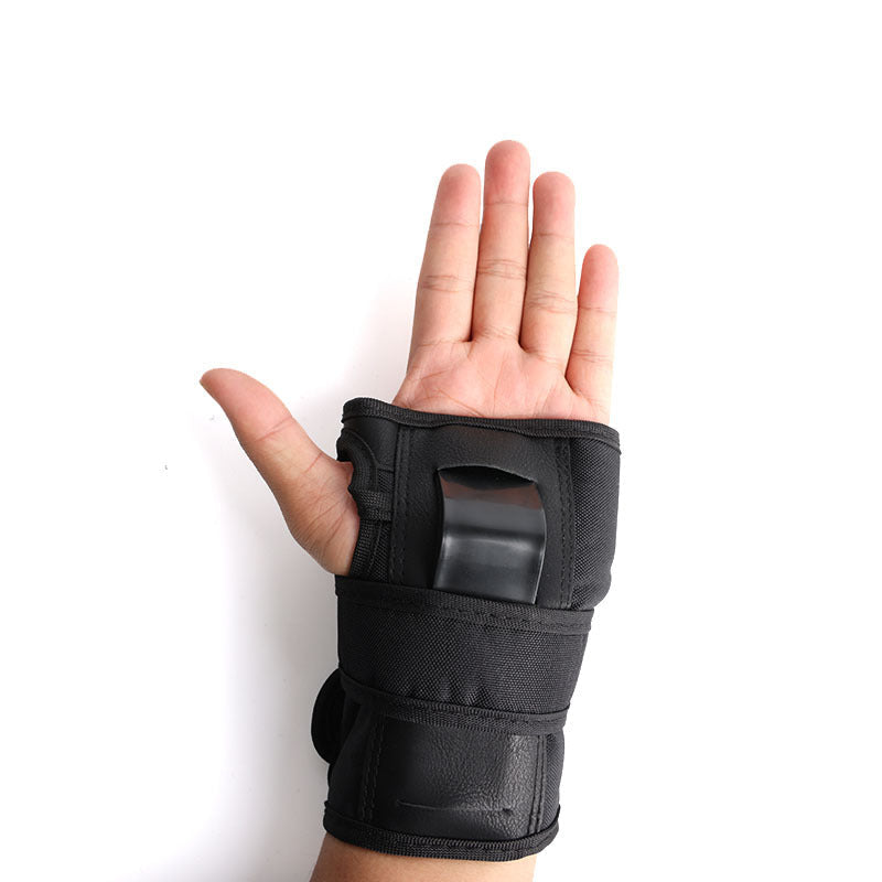 Adjustable Wrist Guards for Enhanced Protection – Green