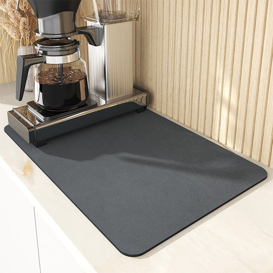 Rapid-Dry Kitchen Mat for a Spotless Space – Black