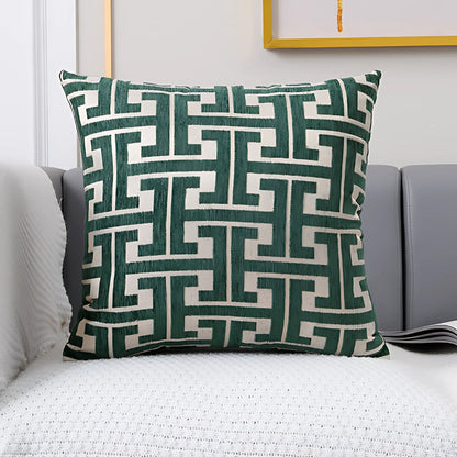 Chic Labyrinth Design Throw Pillow Cover – Emerald Twist