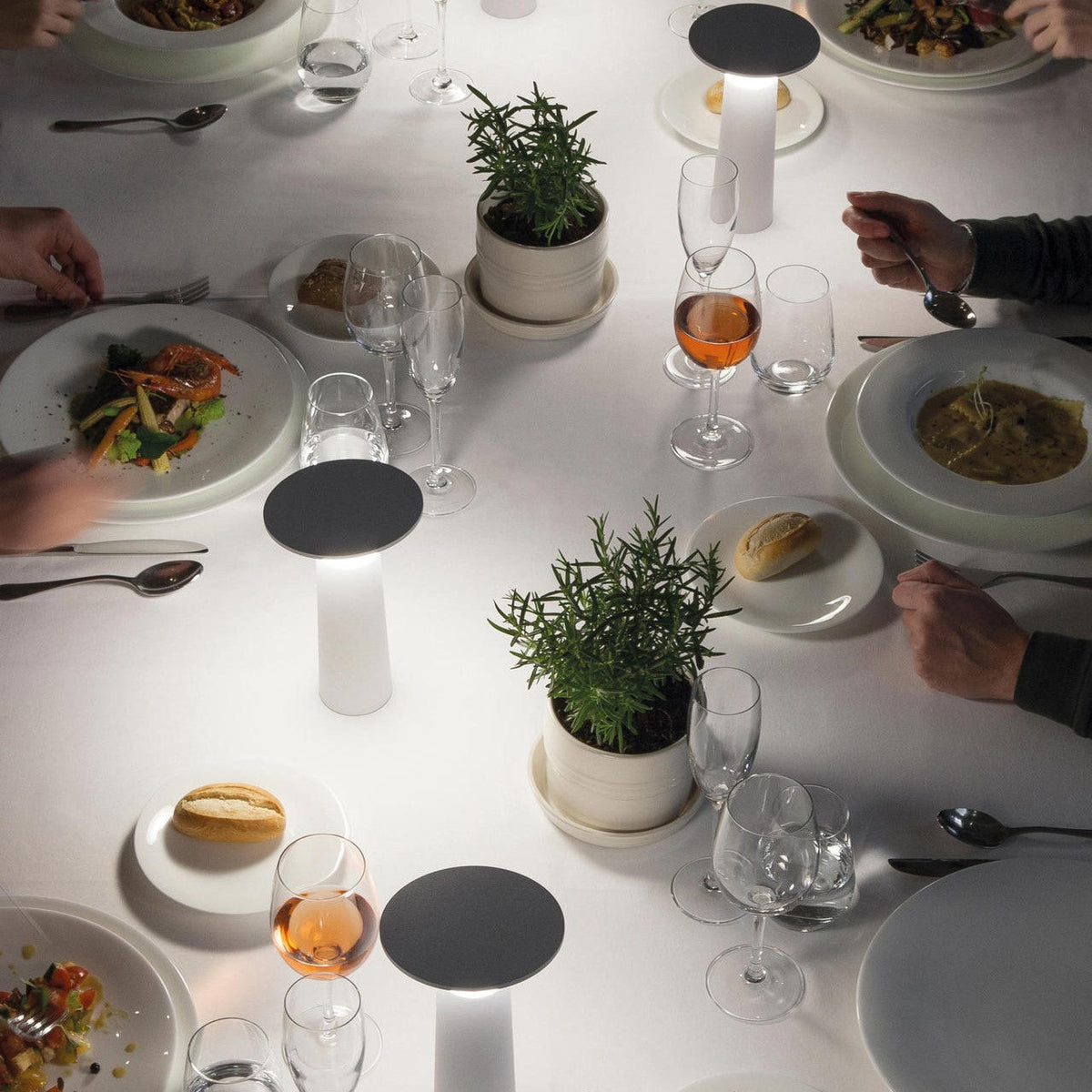 LumaSphere Portable Smart Lamp – Your Adaptive Lighting Companion