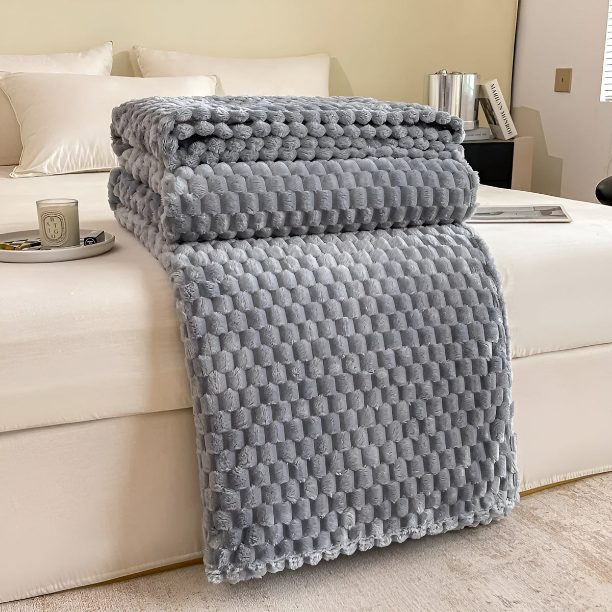 Super Soft and Warm Blanket for Couch and Bed – Light gray means a light shade of gray.