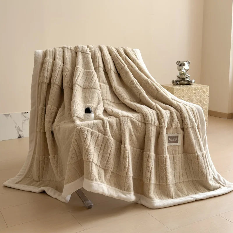 Reversible Velvet Comfort Blanket | Jacquard Coral Fleece Winter Throw – Khaki