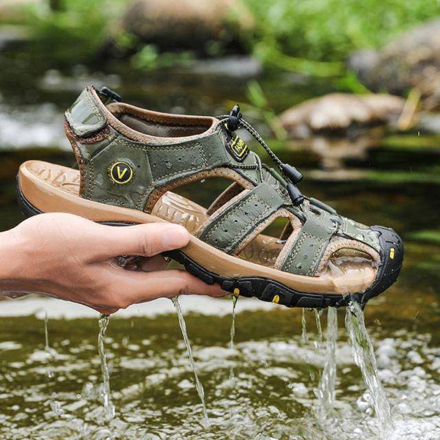 Adventure-Ready Closed-Toe Outdoor Sandals – Army Green