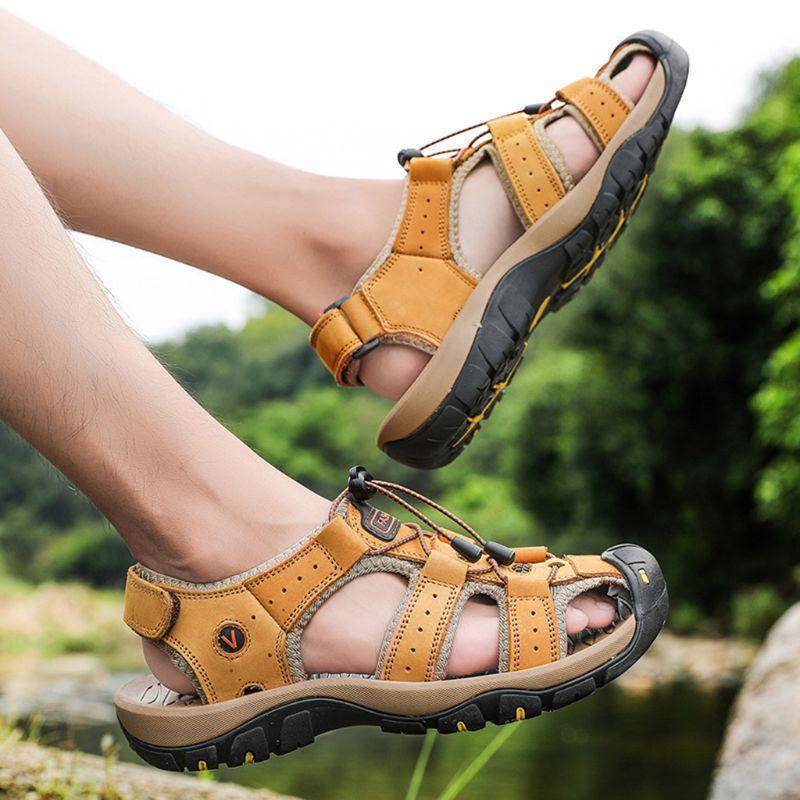 Adventure-Ready Closed-Toe Outdoor Sandals – Golden