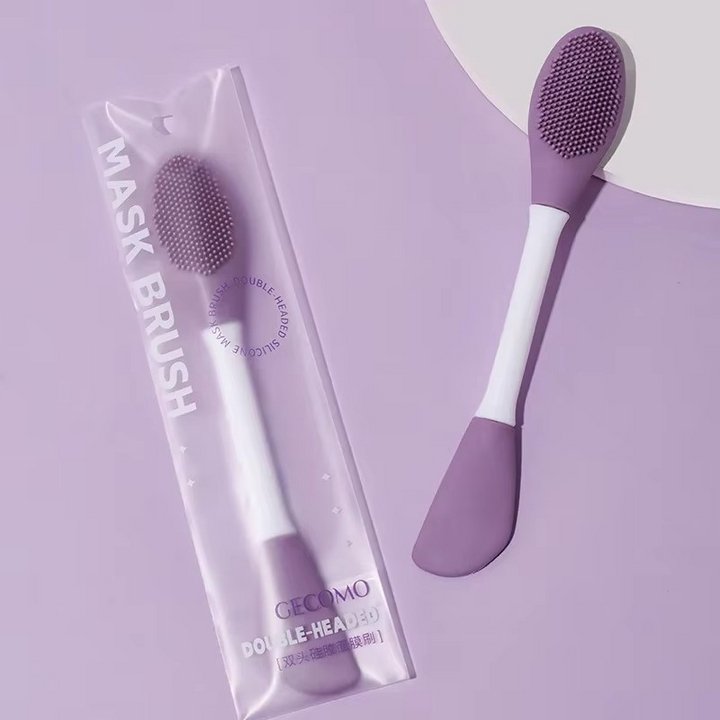 Dual-Function Silicone Face Mask Applicator