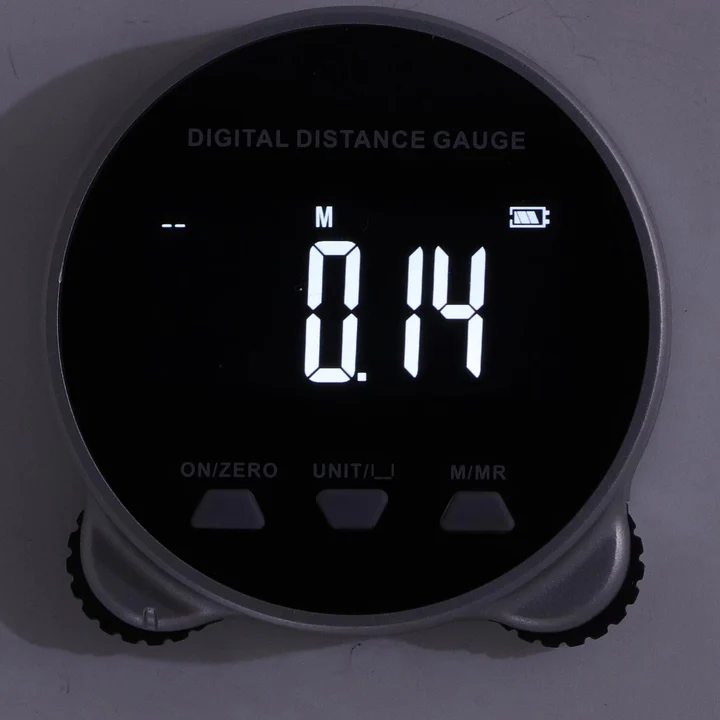 Digital Tape Measure with LCD Screen – Smart Measuring Tool
