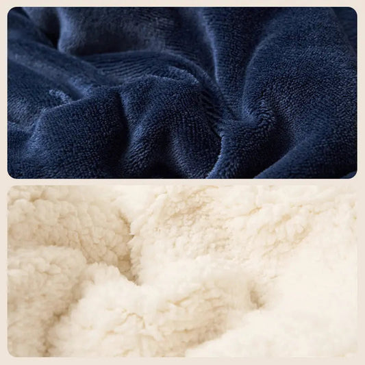 Reversible Velvet and Lambswool Blanket – Cozy for Every Season