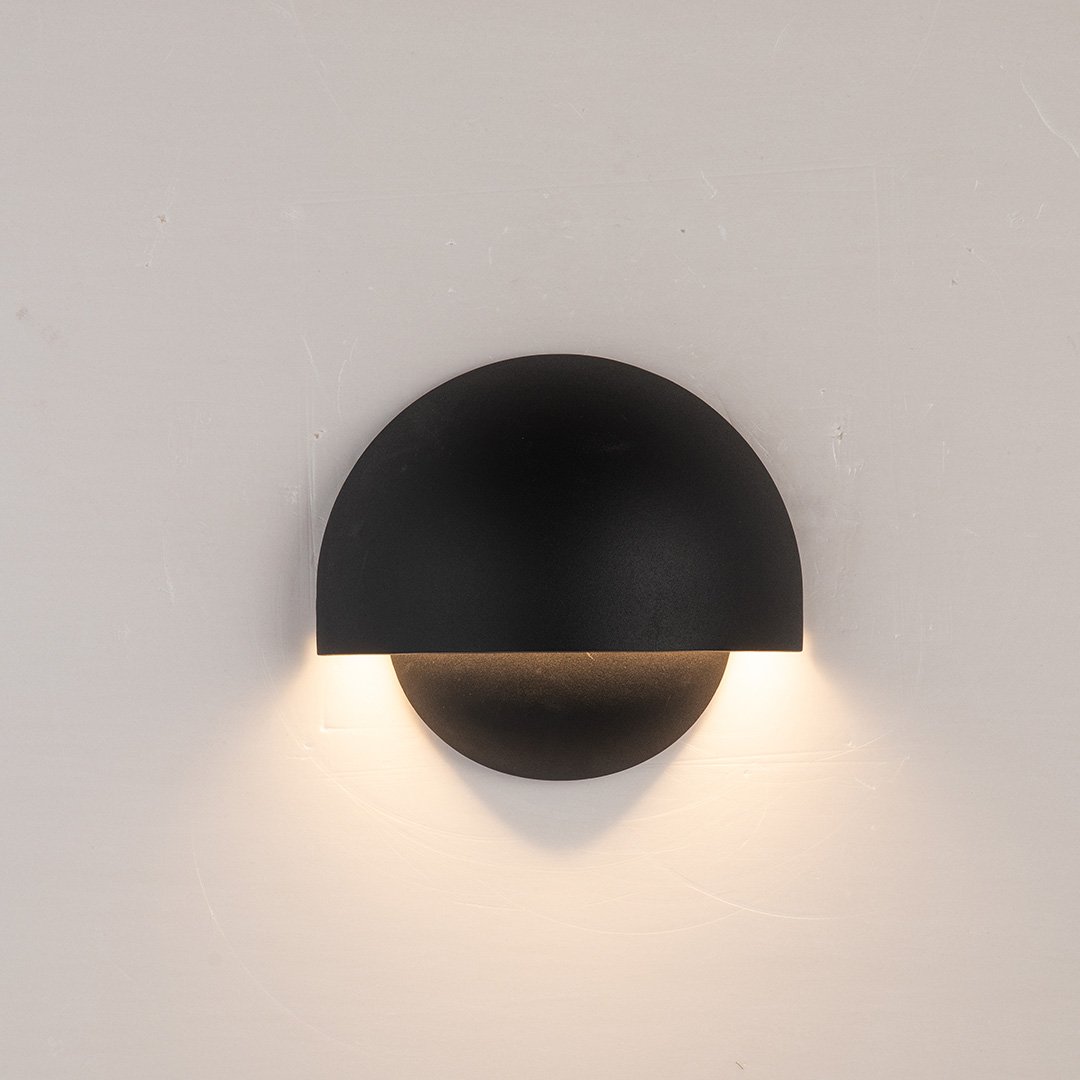 Durable Outdoor LED Lamp for Soft Lighting – White